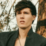 The Curious Case of Zach Justice Height: What You Need to Know